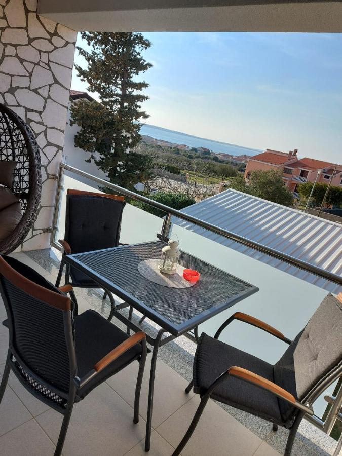 Apartmani Gimi Shine Врси Екстериор снимка